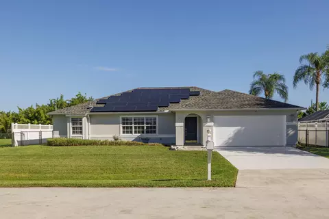 1617 SE North Blackwell Dr, Port Saint Lucie, FL 34952