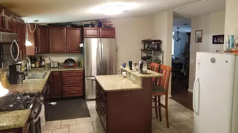 Kitchen - 6964 E Center St, Okeechobee, FL 34974 photo 2 of 2