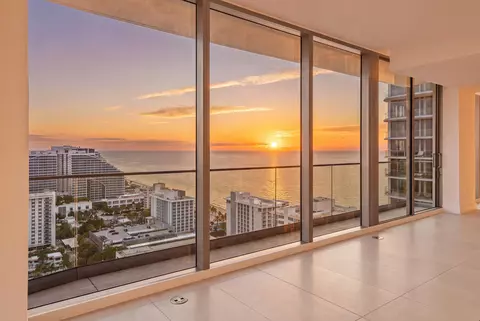 153 N Seabreeze Blvd #2404, Fort Lauderdale, FL 33304