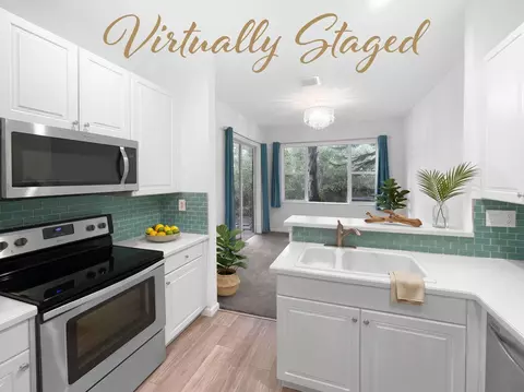 Kitchen - 423 SW Walking Path, Stuart, FL 34997 photo 2 of 3