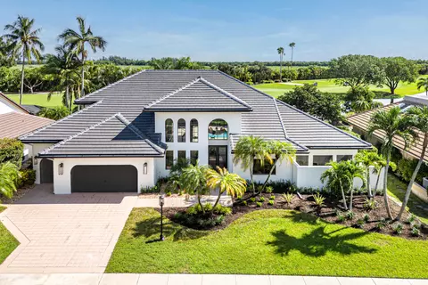 10386 Stonebridge Blvd, Boca Raton, FL 33498