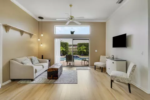 Living - 6275 Lucerne St, Jupiter, FL 33458 photo 1 of 6