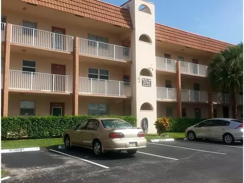 2721 N Pine Island Rd #204, Sunrise, FL 33322