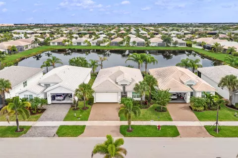 12180 SW Jasper Lake Way, Port Saint Lucie, FL 34987