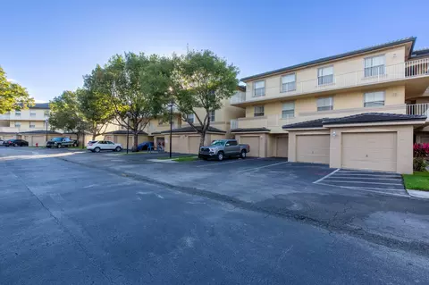 2100 Greenview Shores Blvd #505, Wellington, FL 33414
