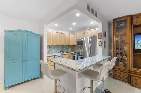 1017 Berkshire A #1017, Deerfield Beach, FL 33442