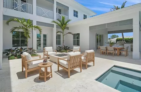 Exterior - 91 Golfview Dr, Jupiter, FL 33469 photo 11 of 16