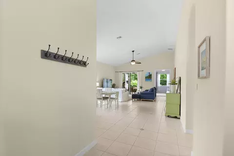 Entry Way - 7085 SE Cricket Ct, Stuart, FL 34997 photo 2 of 6