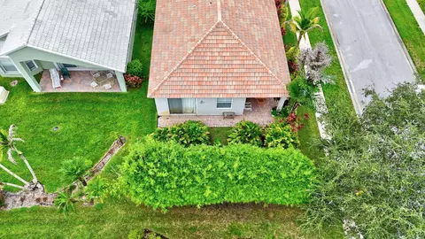 View/Area - 7085 SE Cricket Ct, Stuart, FL 34997 photo 1 of 15