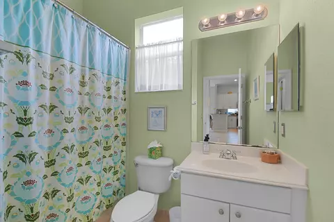 Bath - 7085 SE Cricket Ct, Stuart, FL 34997 photo 1 of 4