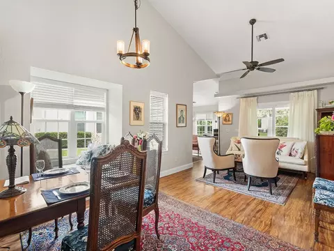 1901 Westminster Cir, Vero Beach, FL 32966
