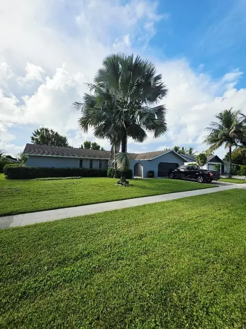 12758 Guilford Cir, Wellington, FL 33414