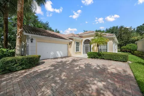 306 Aegean Rd, Palm Beach Gardens, FL 33410