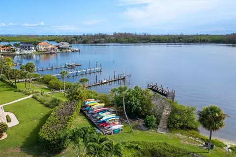 View/Area - 5413 SE Miles Grant Rd, Stuart, FL 34997 photo 3 of 10