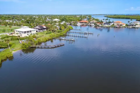 View/Area - 5413 SE Miles Grant Rd, Stuart, FL 34997 photo 2 of 10