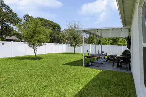 177 SW Pisces Ter, Port Saint Lucie, FL 34984