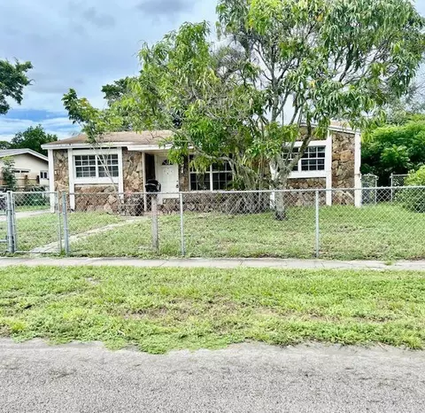3531 SW 15th Ct, Fort Lauderdale, FL 33312