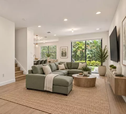 Living - 357 NW 36th Ave, Pompano Beach, FL 33069 photo 1 of 2