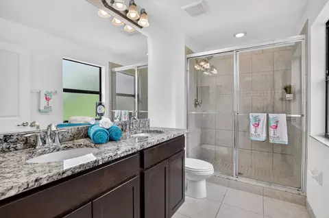 Bath - 357 NW 36th Ave, Pompano Beach, FL 33069 photo 1 of 4