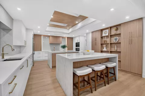 Kitchen - 5107 Pineview Cir, Delray Beach, FL 33445 photo 2 of 9