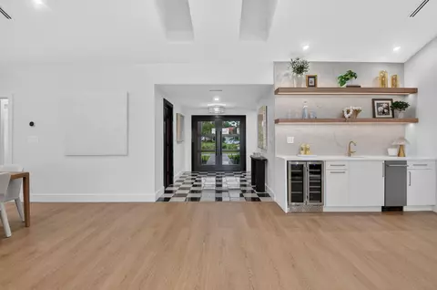 Entry Way - 5107 Pineview Cir, Delray Beach, FL 33445 photo 2 of 2