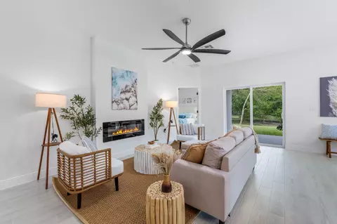8115 104th Ave, Vero Beach, FL 32967