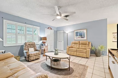 Living - 1681 SE 14th St, Stuart, FL 34996 photo 3 of 3