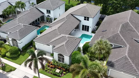 3320 NW 53rd Cir, Boca Raton, FL 33496