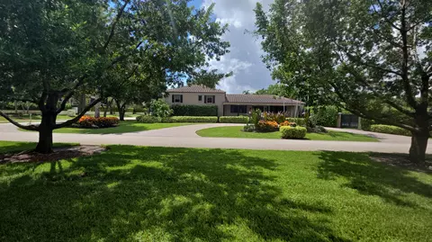 850 Via Cabana Dr, Boca Raton, FL 33432