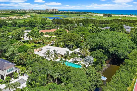 12420 Plantation Ln, North Palm Beach, FL 33408