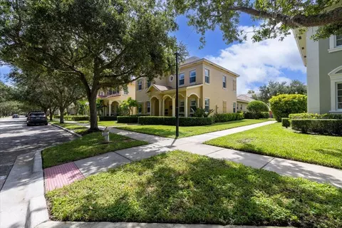 Exterior - 154 Bandon Ln, Jupiter, FL 33458 photo 11 of 12