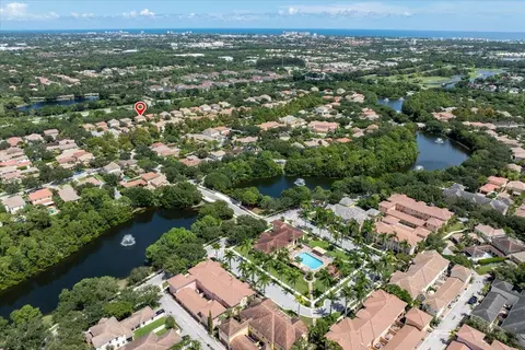 View/Area - 154 Bandon Ln, Jupiter, FL 33458 photo 7 of 9