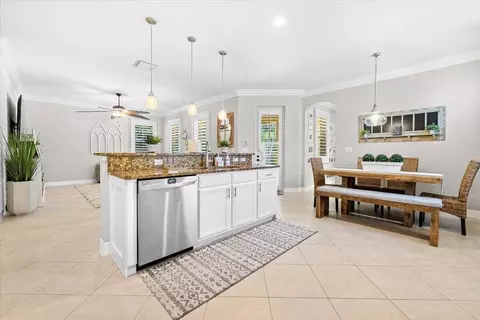 Kitchen - 154 Bandon Ln, Jupiter, FL 33458 photo 2 of 3