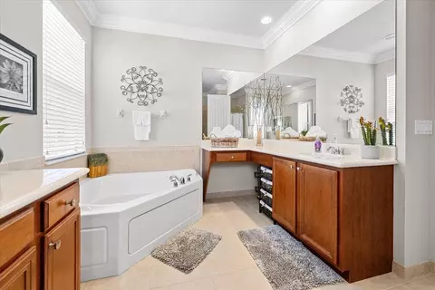 Bath - 154 Bandon Ln, Jupiter, FL 33458 photo 6 of 6