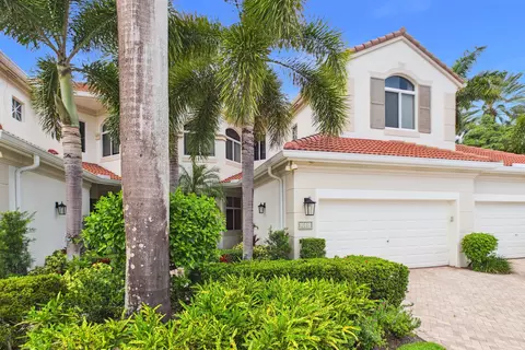 101 Palm Bay Cir #B, Palm Beach Gardens, FL 33418