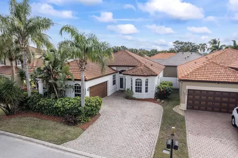 4964 Gateway Gardens Dr, Boynton Beach, FL 33436