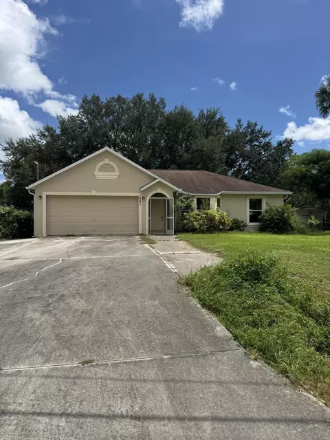1881 SW Agnes St, Port Saint Lucie, FL 34953