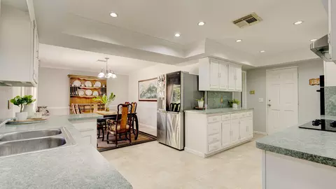 Kitchen - 1616 E Rd, Loxahatchee, FL 33470 photo 4 of 4