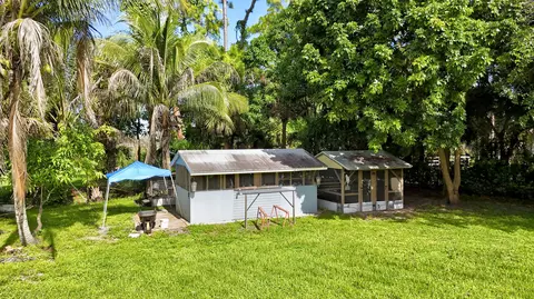 Exterior - 1616 E Rd, Loxahatchee, FL 33470 photo 11 of 17