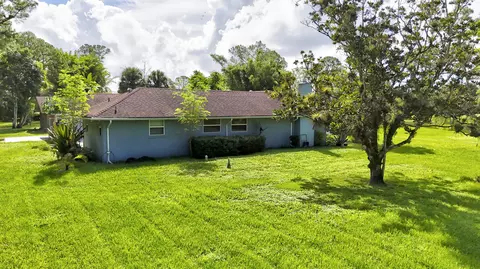 Exterior - 1616 E Rd, Loxahatchee, FL 33470 photo 1 of 17