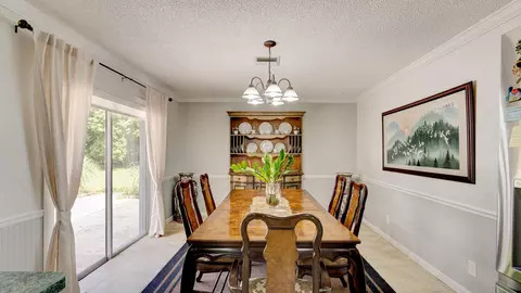 Dining - 1616 E Rd, Loxahatchee, FL 33470 photo 1 of 3