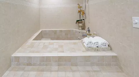 Bath - 1616 E Rd, Loxahatchee, FL 33470 photo 6 of 9