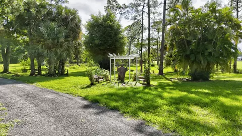 Exterior - 1616 E Rd, Loxahatchee, FL 33470 photo 15 of 17