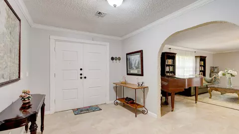 Entry Way - 1616 E Rd, Loxahatchee, FL 33470 photo 2 of 2