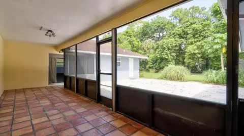 Exterior - 1616 E Rd, Loxahatchee, FL 33470 photo 3 of 17