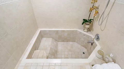 Bath - 1616 E Rd, Loxahatchee, FL 33470 photo 7 of 9