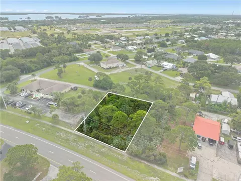 269 Sebastian Blvd, Sebastian, FL 32958
