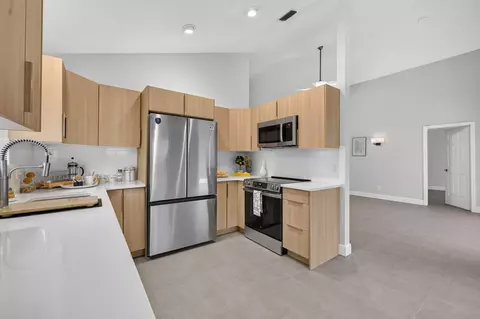 Kitchen - 6193 SE Windsong Ln, Stuart, FL 34997 photo 3 of 6