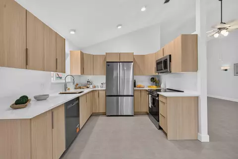 Kitchen - 6193 SE Windsong Ln, Stuart, FL 34997 photo 1 of 6