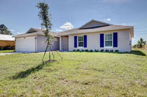 929 SW Cornelia Ave, Port Saint Lucie, FL 34953